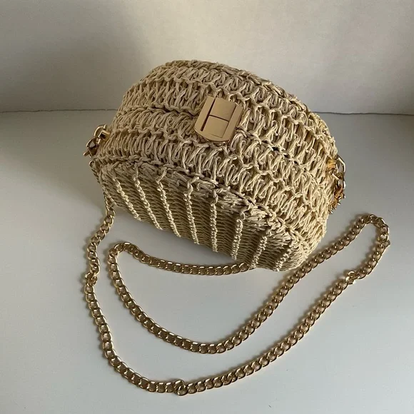 Haute Hippie Woven Raffia/Straw Crossbody Bag Gold Chain Strap - Picture 3 of 16